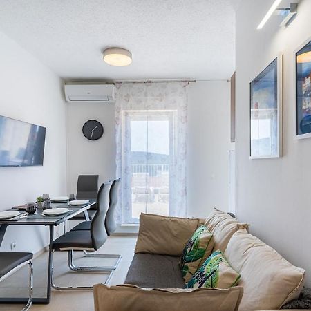 Apartments Tatjana II เซรส ภายนอก รูปภาพ
