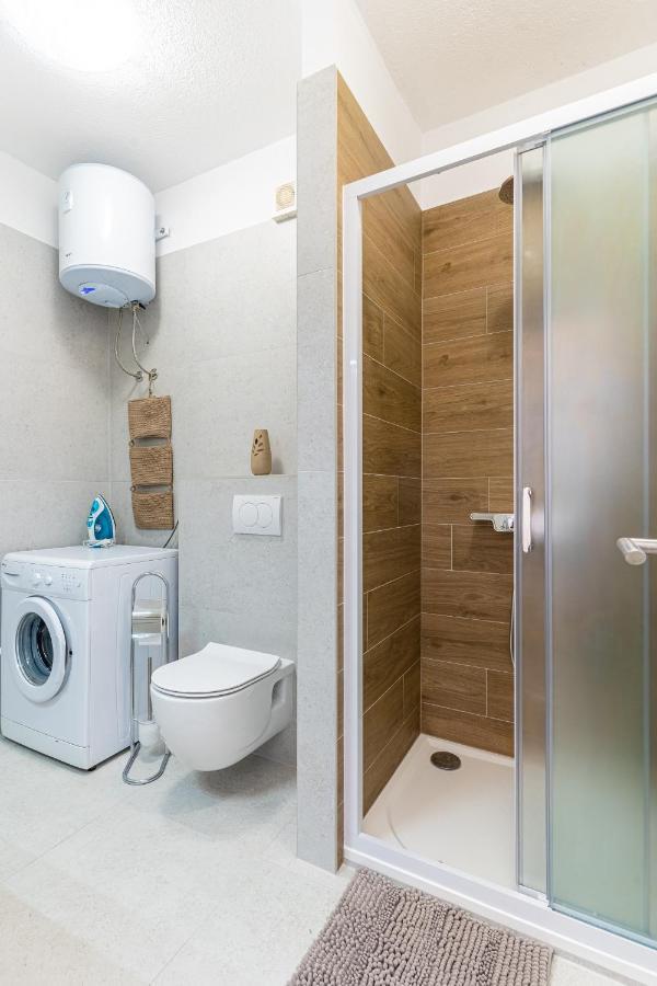 Apartments Tatjana II เซรส ภายนอก รูปภาพ